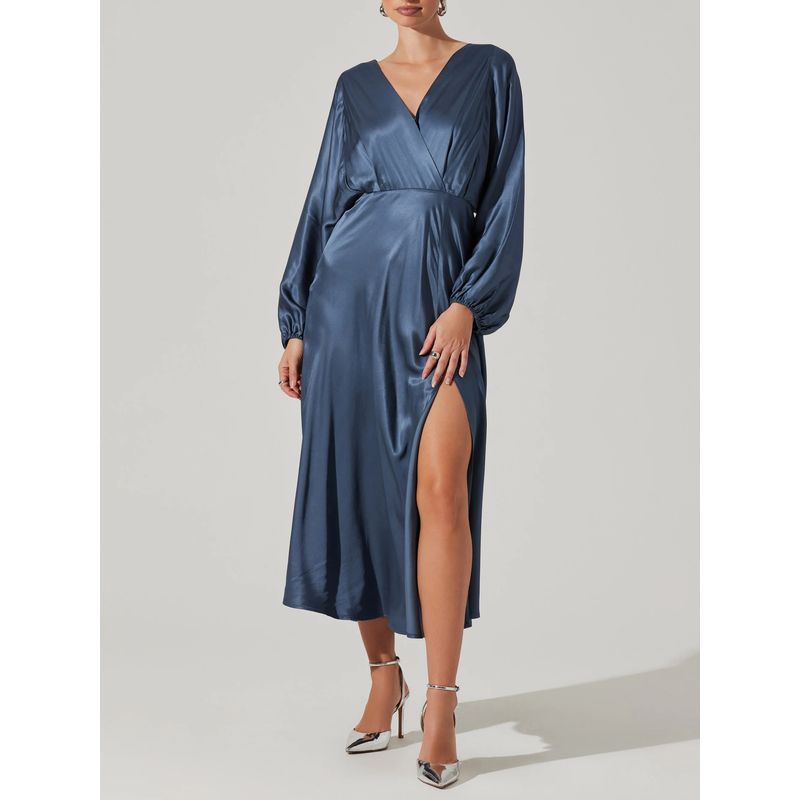 

Export USA @ STR Front and Back V-neck Batwing Sleeve High Waist Satin Texture Smooth Dress Elegant Classy Dress Dress for Women Brown defects randomly sent M