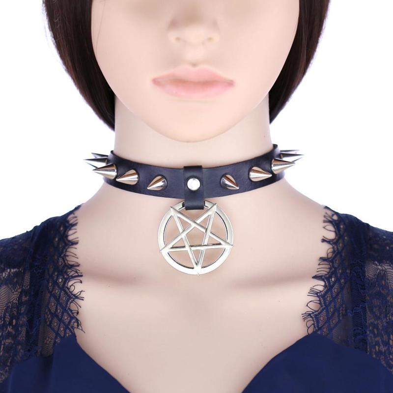Spiked Choker Necklace PU Leather Goth Choker Collar with Pentagrams Pendant Punk Rock Collar Adjustable for Women Men