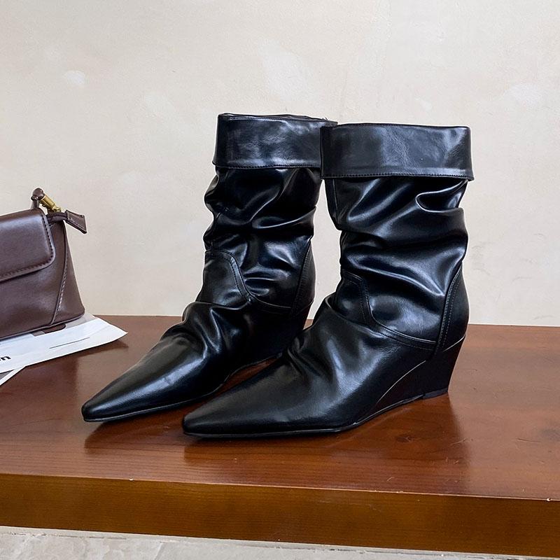 

Модная женская обувь на танкетке, слипоны, женские ботильоны, современная обувь, с острым носком, женские короткие ботинки на танкетке 35 чёрный