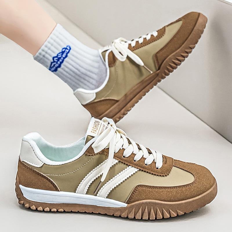 Original niche low-top thin-soled cushioning comfortable casual shoes lightweight and wear-resistant classic German training shoes board shoes