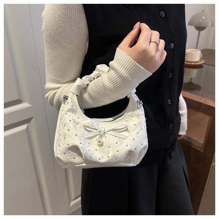 1Pc Korean Niche Pleated Hand Carry Crescent Bag Women's New Fashion Versatile Messenger Bag Summer Versatile Commuter Bag