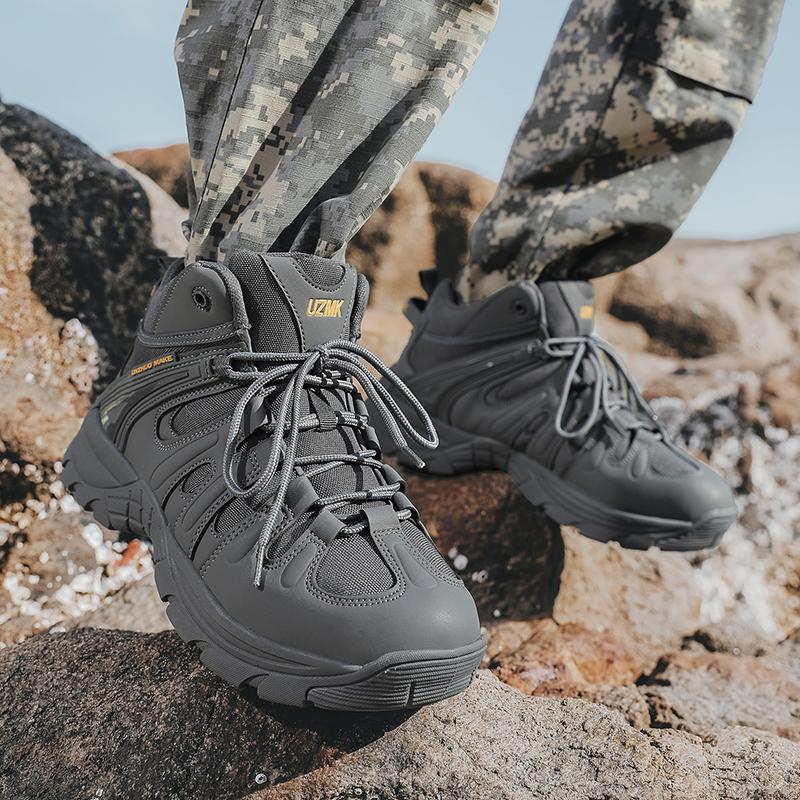 New Men's Tactical Boot Breathable Safety Anti-Slip Hunting Boot Motorcycle Male Army Boots Desert Climbing Hiking Shoes Size Plus