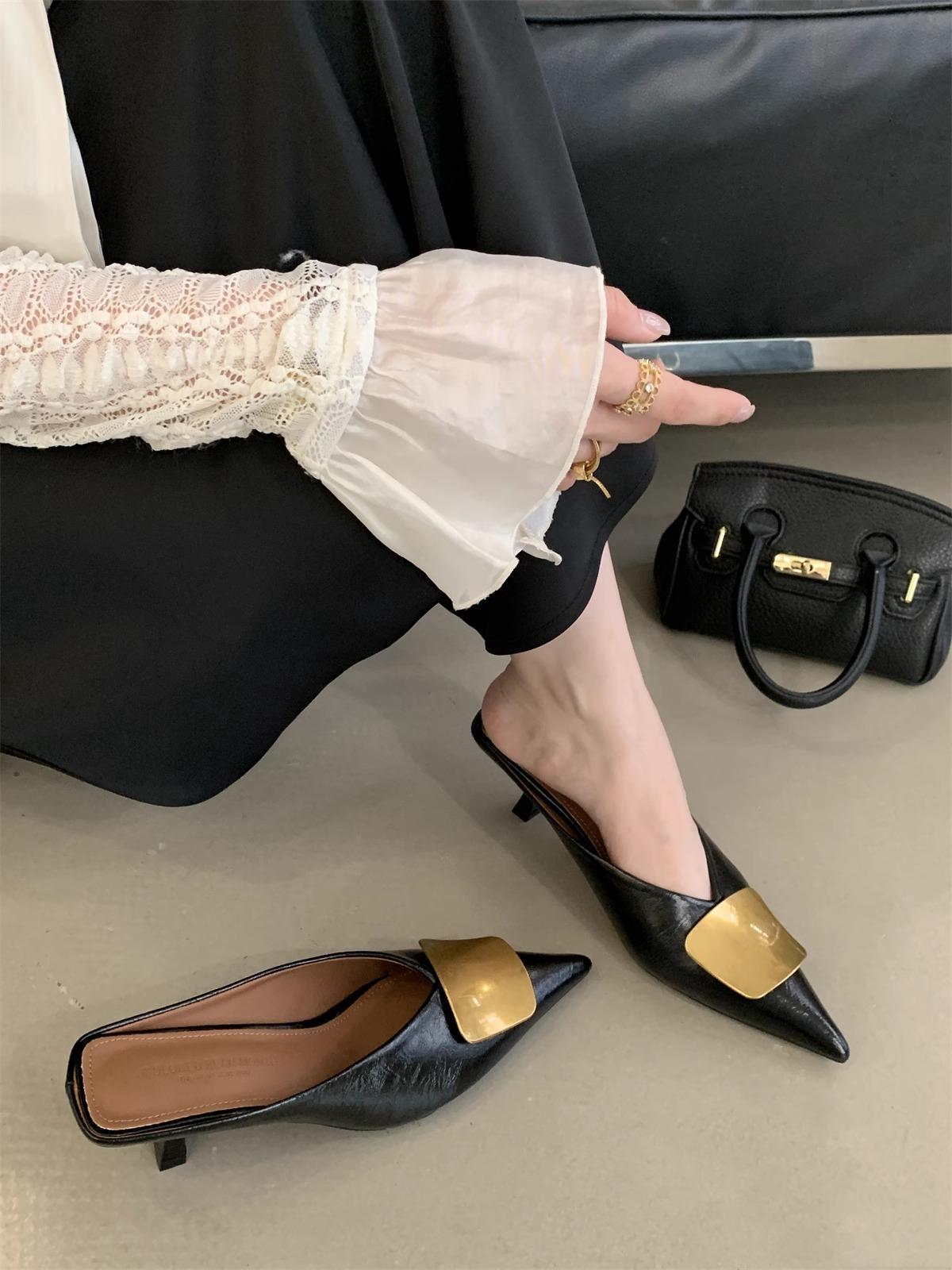 

Летние новые металлические пряжки, острый носок, тонкий каблук, тапочки с закрытым носком, женские, крутые тапочки, полутапочки 40 чёрный