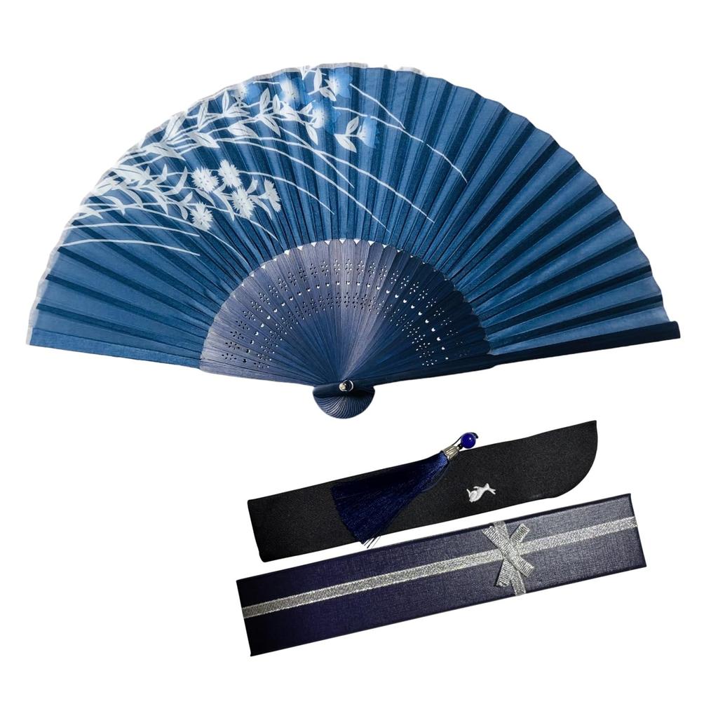 Folding Fan Cherry in a Boxed Fan Case Bellflower and &JuJu Women's [Seasonal Flowers Blossom, Bellflower, Peony, Lotus] (Indigo Pink)