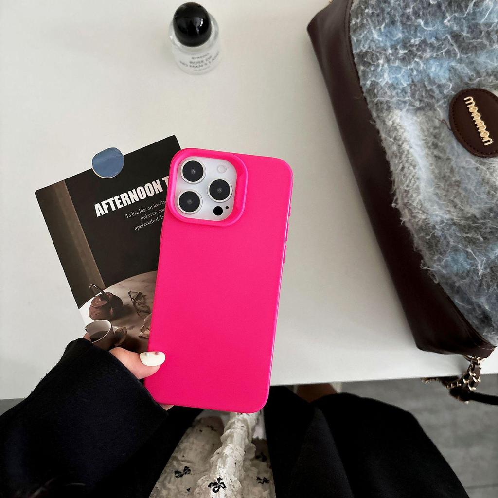 iPhone 15 Pro Max Silicone Case with Large Holes, Frosted Design, Ultra-Thin, Solid Color - Suitable for Men and Women.