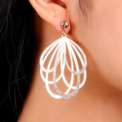 Mode Retro Lange Blatt Ohrringe Atmosphärische Promi Ins Hohle Ohrringe Exquisite Ohrringe Schmuck