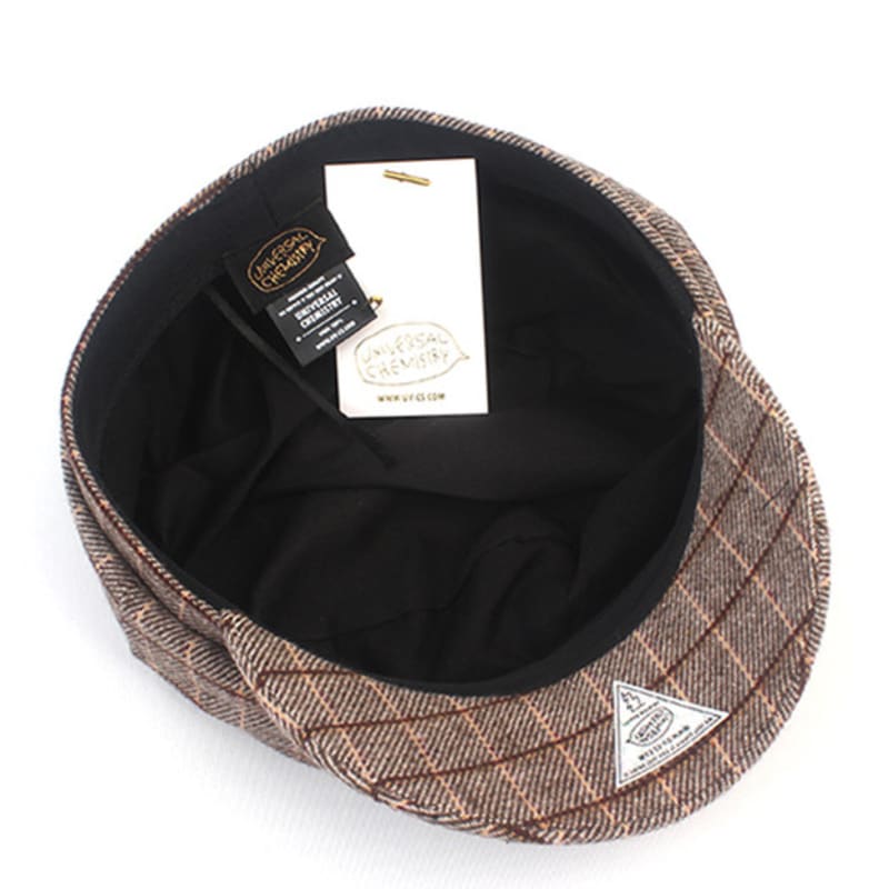 Universal Chemistry Wool Check Beige Newsboy Cap
