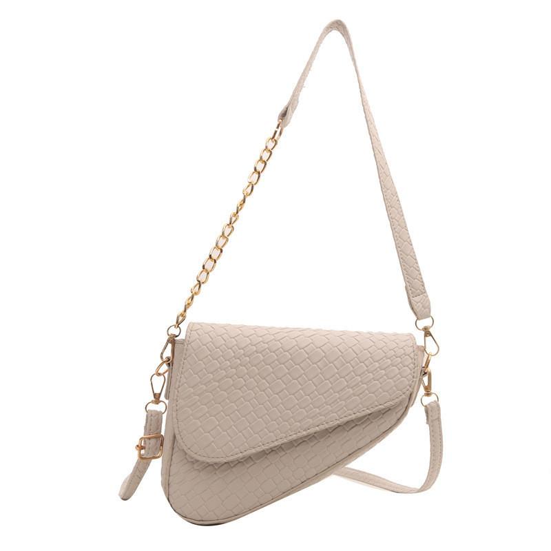 

Trendy Street Style Small Pu Shoulder Bag For Women Heart-shaped Crossbody Bag With Chain In Beige Black Green Pink Brown