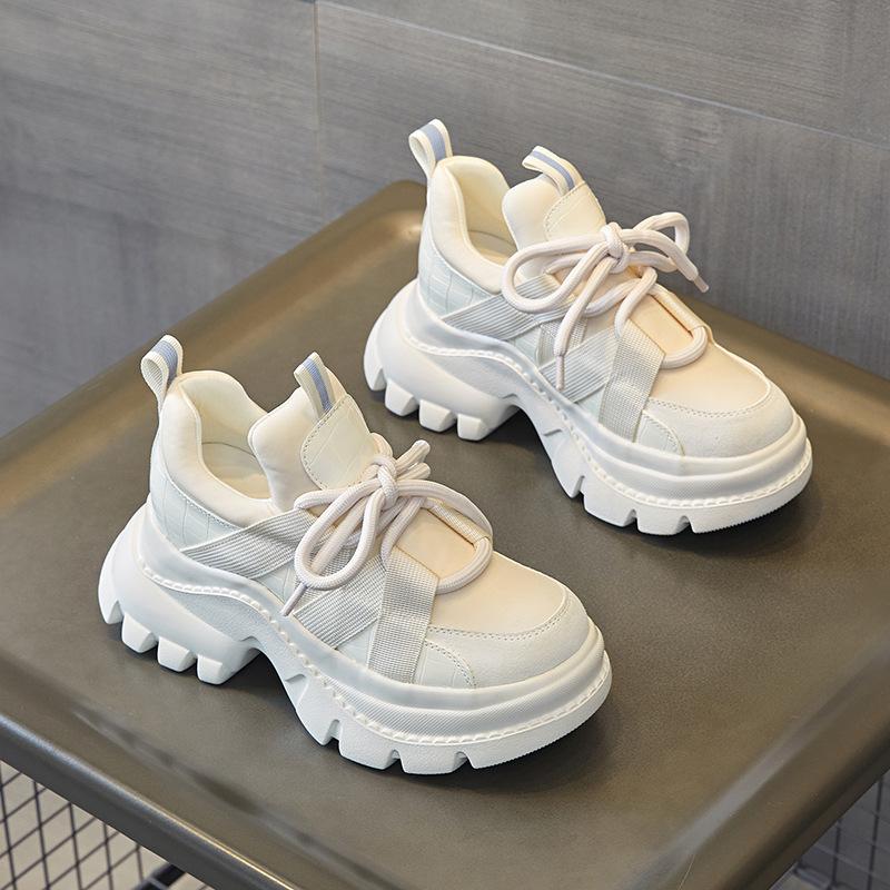 Inside the Heightening Dad Shoes Ins Tide 2025 Autumn New Internet Celebrities with the Same Platform Leather Versatile Casual Sports Shoes