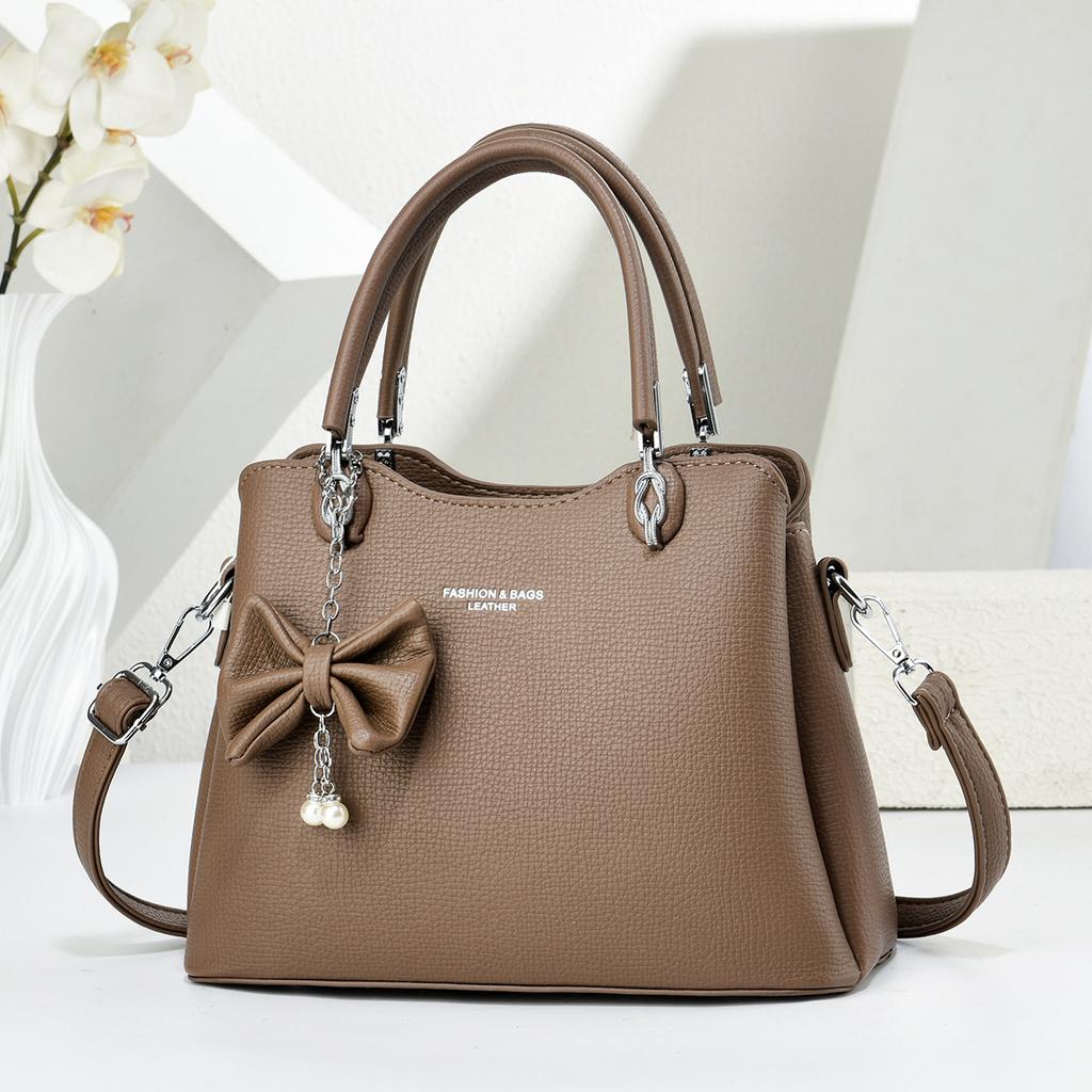 2026 New One Shoulder Crossbody Fashion Hand Gift Girls Commuter Handbag