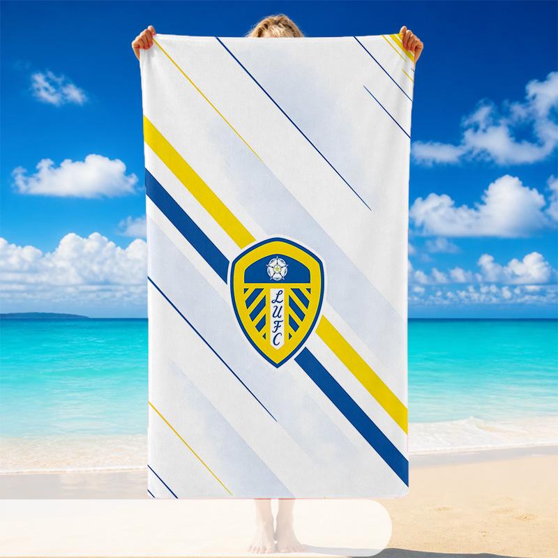 Quick Dry Beach Towel Leeds United Pattern, Lightweight Absorbent Towel for Pool Beach Vacation Use