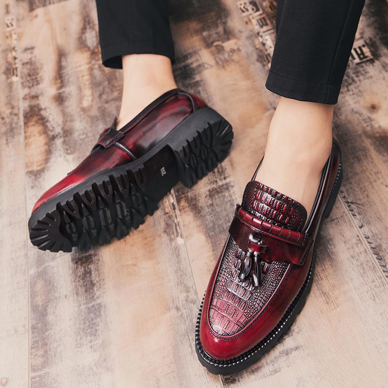 Spring thick-soled heightened new business leather shoes, foot cover and polish large-size leather shoes