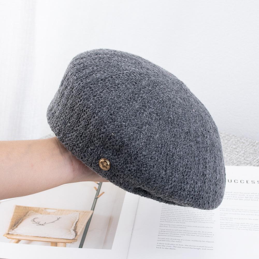 Retro literary and artistic knitted beret female autumn British style high sense temperament versatile painter hat newsboy hat