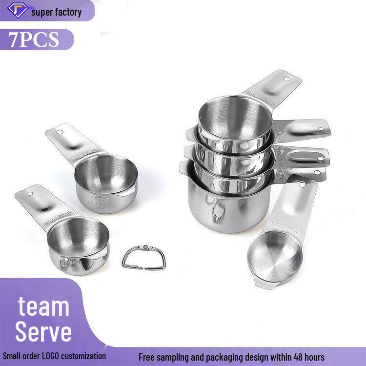 

Набор из 7 предметов из нержавеющей стали для выпечки