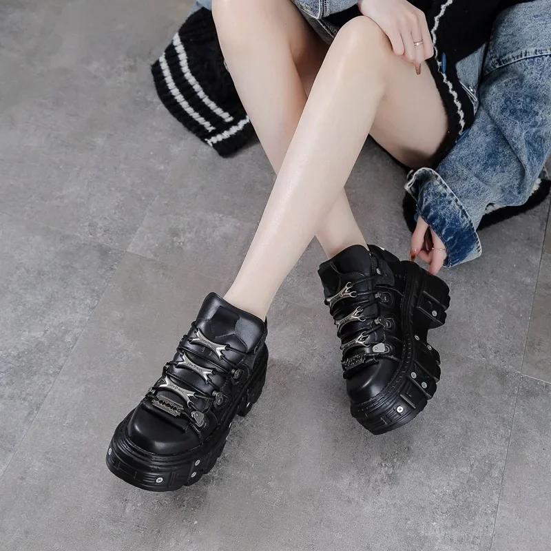 Mode Frühling/Sommer Punk-Stil Damen Schuhe Schnürung Absatzhöhe 6CM Schuhe mit dicker Sohle Damen Schuhe Rockstiefel Metall Dekorative Damen