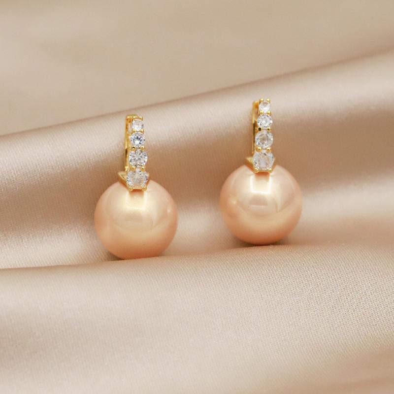 Exquisite Micro Inlaid Zircon Silver Needle Temperament High-end Feeling Pearl Ear Buckle Earrings for Women