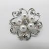 Perlenbrosche Hochwertige Legierung Blume Korsage Damenbekleidung Anstecknadel Accessoires Bruder Brosche