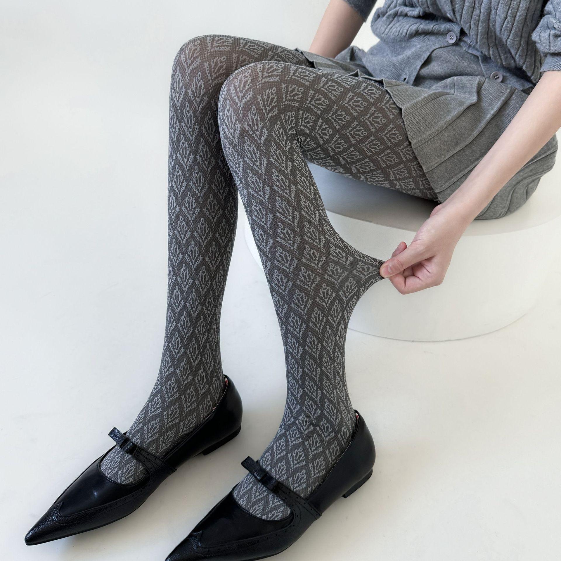 

Ретро Цветочный Жаккардовый Узор Колготки Чулки Японский Стиль Осень Зима Непрозрачные Шелковистые Утягивающие Колготки Подкладные Чулки 40-60kg