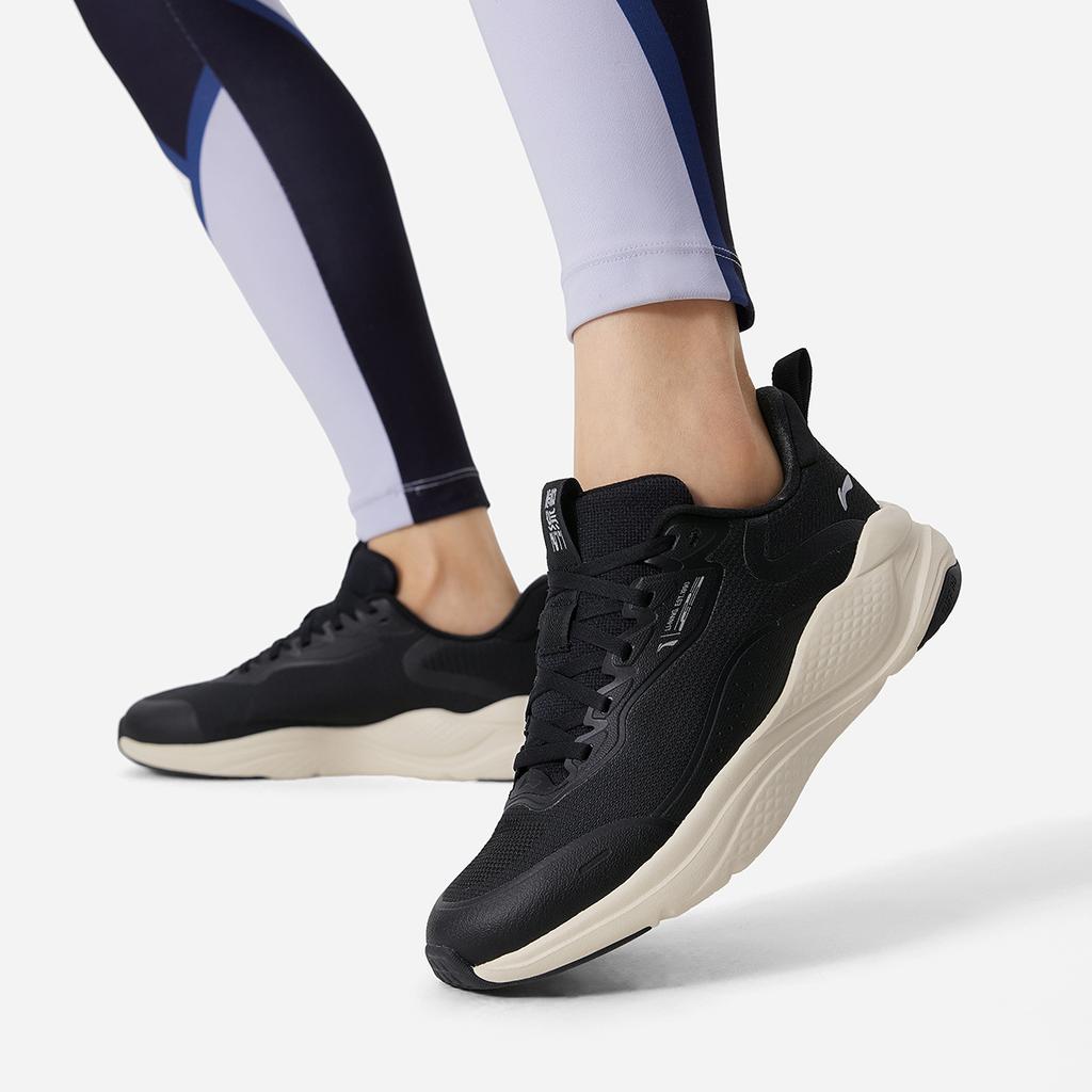 Li Ning Flow Cloud Fashion Trend Simple Non-Slip Wear-Resistant Low-Top Casual Running Shoes Women sneaker Black AGLU090-4