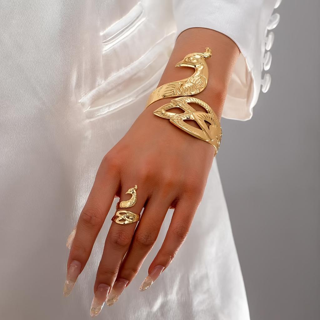 Individuality Exaggerated Punk Style Designed Eagle Open Ring Glossy Ring, Niche Retro Floral Geometric Jewelry Set