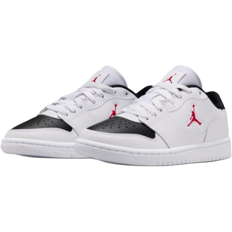 Jordan Court Connect Comode Versatili Basse Scarpe da Basket per Bambini Unisex Scarpe da Basket Nero Bianco Rosso IQ6016-102
