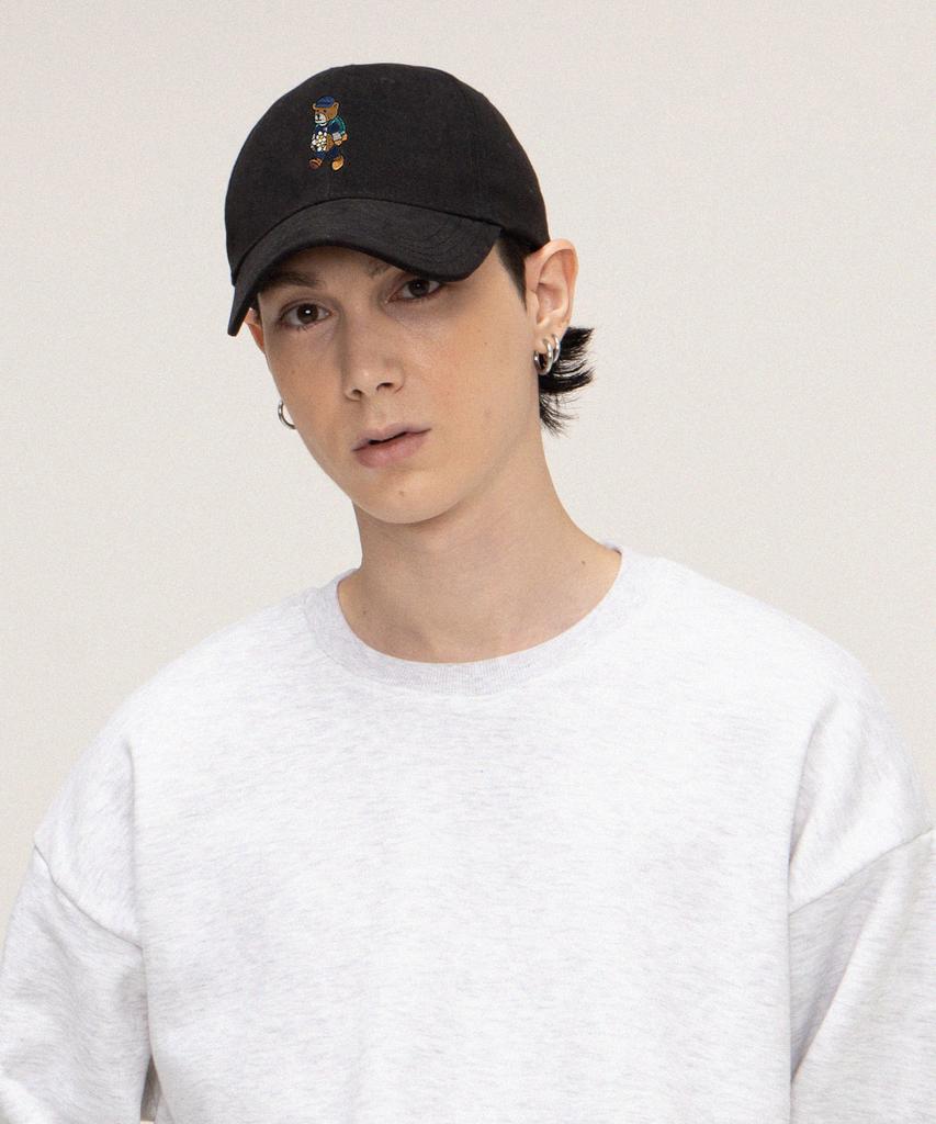 GRAVER [Unisex] Daisy Bouquet Bear Embroidered Ball Cap_Black