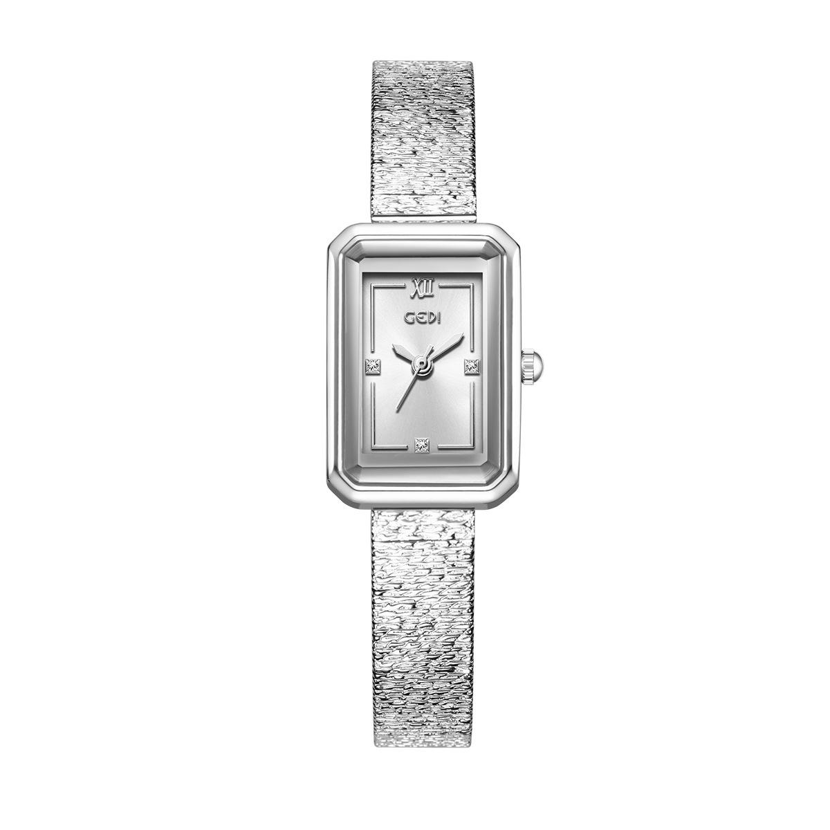 

Small And Exquisite Quartz Watch, Niche High-End Small Sugar Cube Women S Watch, High-Value Retro Quartz Watch