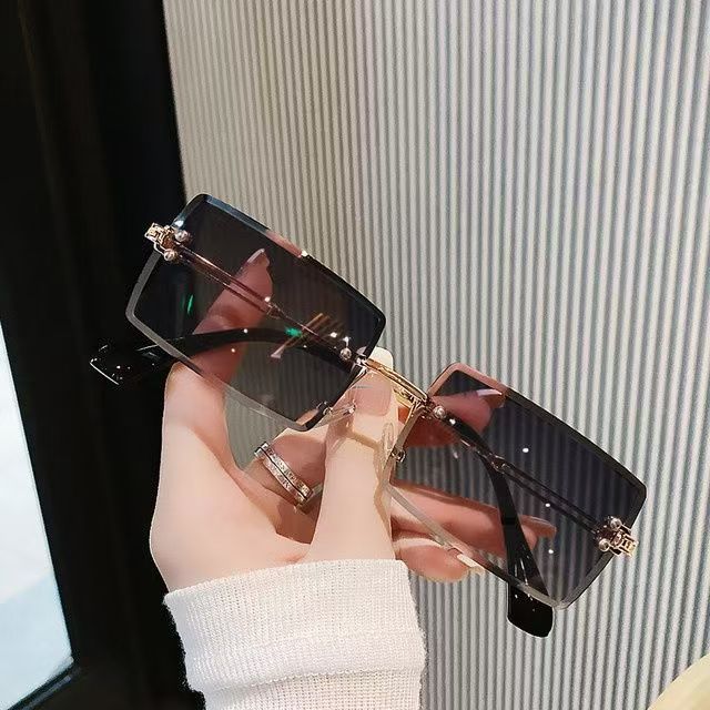 New Rimless Rectangle Vintage Metal Sunglasses Fashion Frameless Tinted Eyeglasses for Women Men UV400