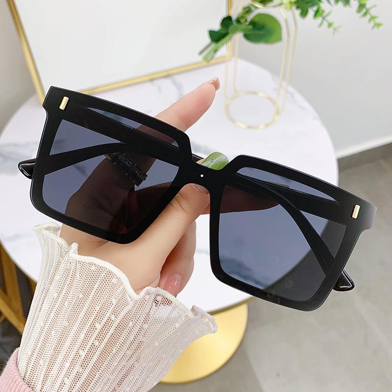 Unisex Trendy Large Frame Anti-UV Sunglasses - Popular Douyin Style