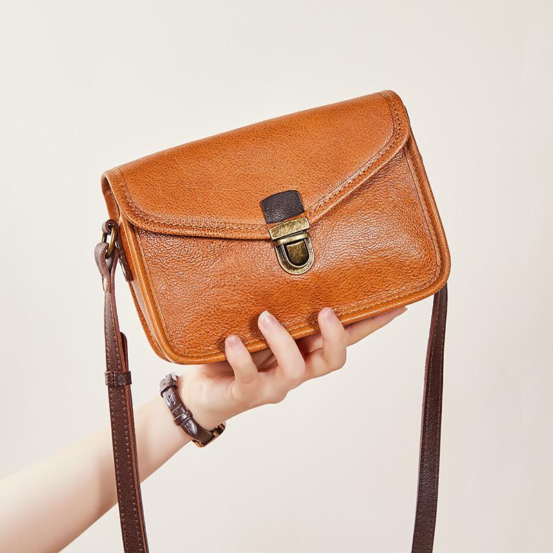 

2025 spring and summer new product vegetable tanned cowhide small bag shoulder crossbody envelope small square bag genuine leather women s bag retro s