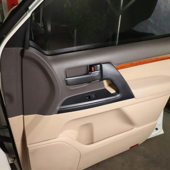 Mattschwarze Innen-Türgriff-Abdeckung für Land Cruiser LC200 J200 08-22