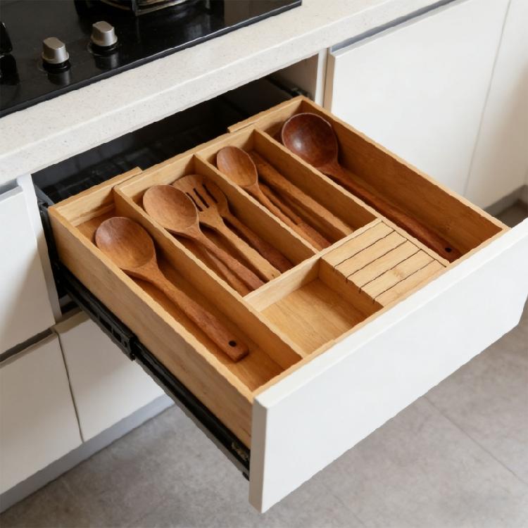 Sustainable Wooden Cutlery Solution With Customizable Compartments For Blades And Cooking Tools