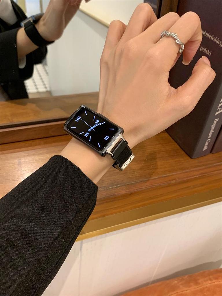 Compatible Strap for Huawei 11 Pro, GT654 Watch, Xiaomi 9, and Apple 11 with Magnetic Nylon Buckle