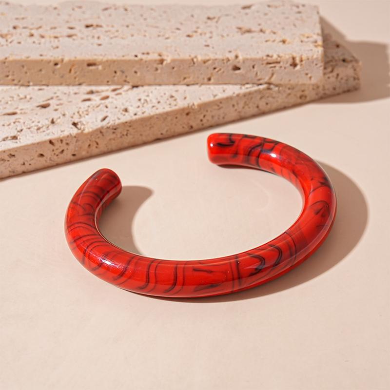 Fashion Unique Irregular Acrylic Cuff Bracelets for Women Simple Texture Multicolor Geometric Open Bangle Female Jewelry