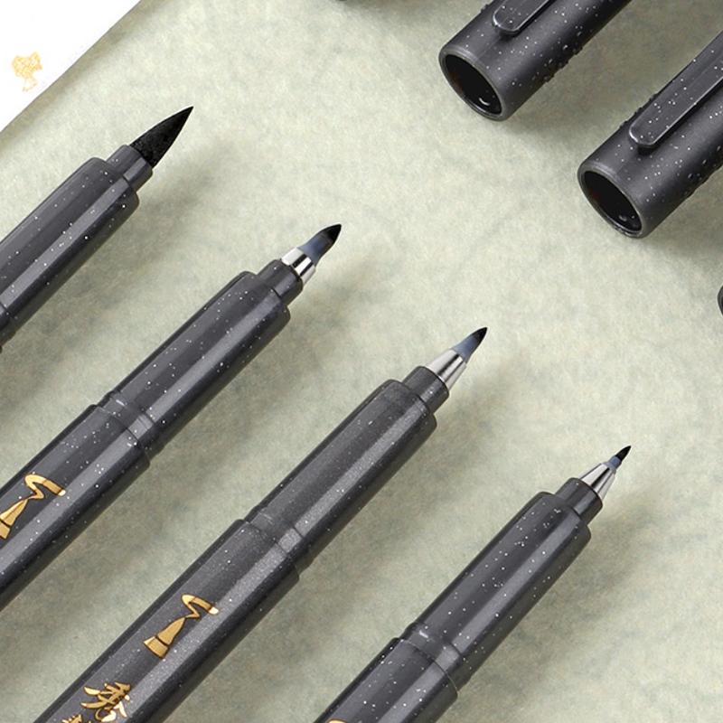 Set de Bolígrafos de Caligrafía de 4 Tamaños Para Escribir, Dibujar y Lettering a Mano, Marcadores Pincel con Tinta Negra Para Arte, Caligrafía, Bocetos