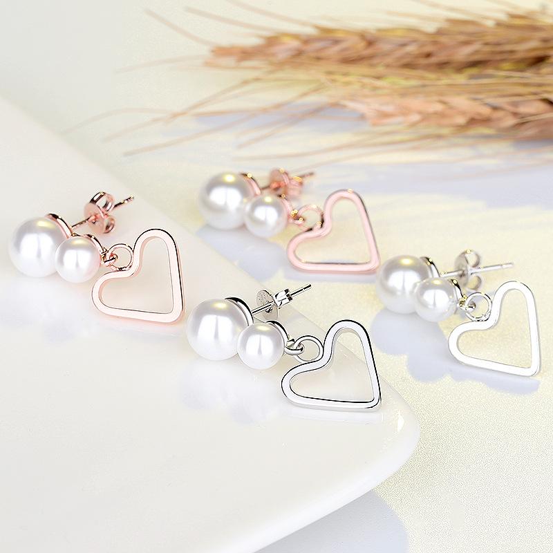 Earrings for Women with Niche Designs, Heart-shaped Pearl Earrings, Light Luxury Temperament and Trendy Earrings