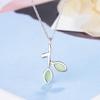 All-Match Leaf Pendant Necklace with Cat's Eye Stone - Simple Korean Style Clavicle Chain for Students & Women