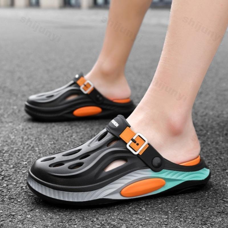 Summer Men's Slippers 2025 New Anti-Slip Sports Leisure Beach Slippers Comfortable EVA Clogs Outdoor Garden Slippers