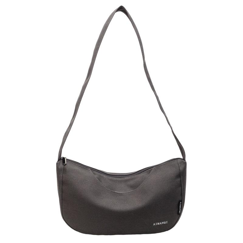 

Простая и повседневная одноплечевая сумка с большой вместимостью, сумка-пельмень кроссбоди чёрный