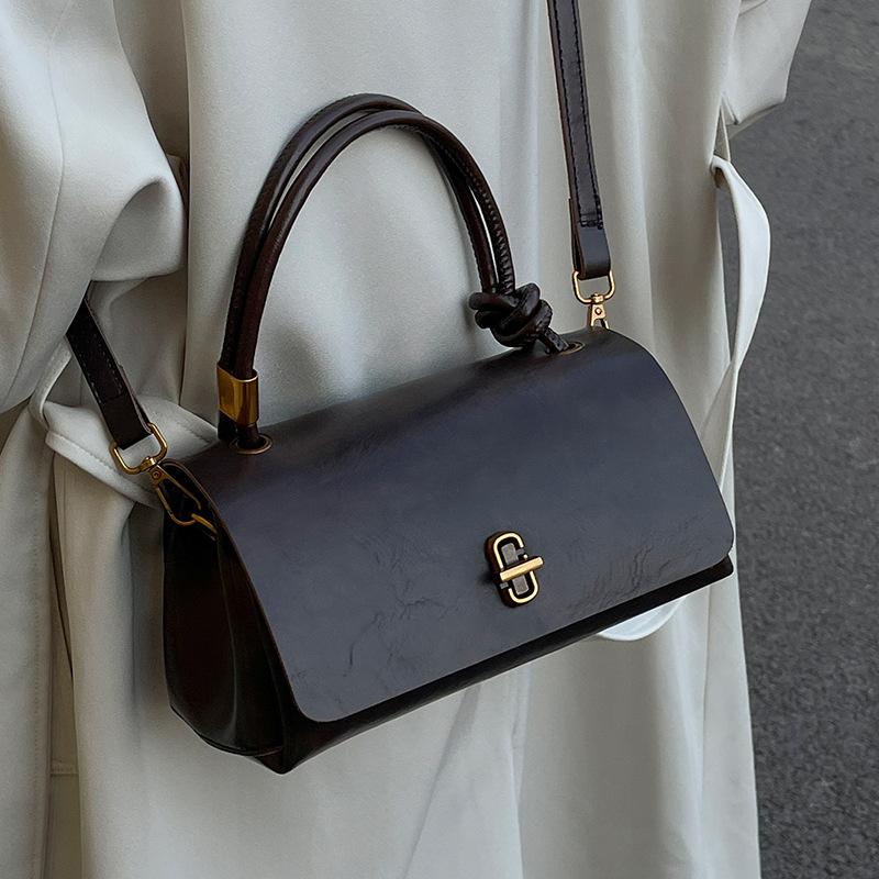 

Нішева Модна Шкіряна Сумка-Клатч з Олійно-Восковою Обробкою та Повсякденна М яка Шкіряна Сумка на Одне Плече Crossbody чорний