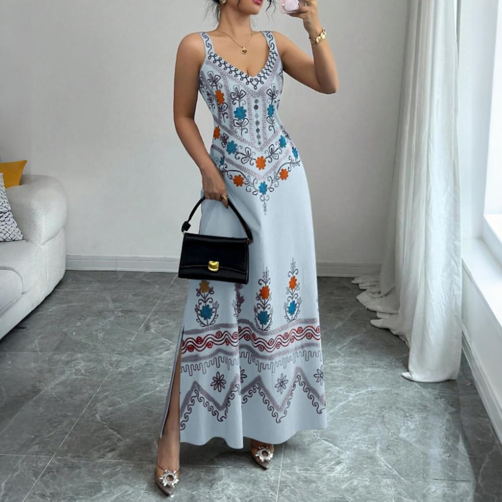 Women's Sleeveless V Neck Vintage Floral Print Maxi Dress with Side Slit Elegant Casual Summer Dress for Outdoor Events