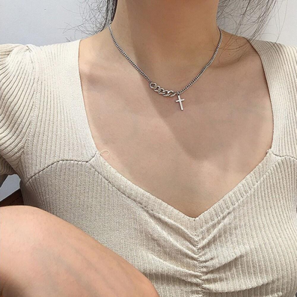 Thick Chain Half Cross Surgical Steel Necklace_Ih