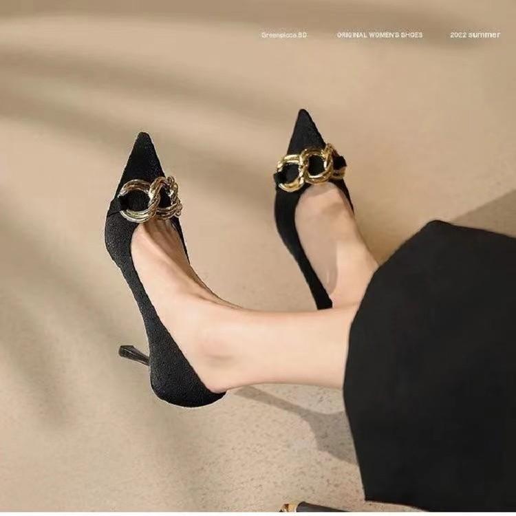 French nude high heels women's new pointed thin heels design sense niche temperament socialite small fragrant single shoes