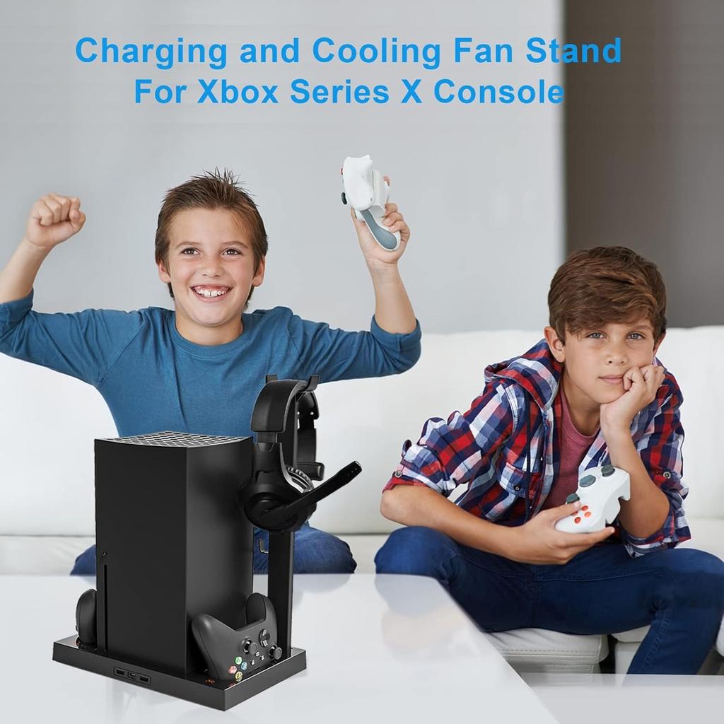 Suporte para Xbox Series X com ventoinha, estação de carregamento para dois controles com 4 ventoinhas de resfriamento, 1 suporte para fone de ouvido, pacote com 2 baterias recarregáveis de 1400 mAh
