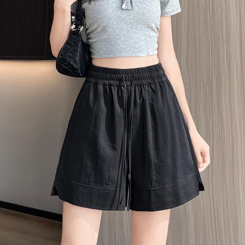 White Ice Silk Yamamoto Quick-drying Shorts for Women's Summer New Wear Casual Loose Five-point Sports Wide-leg Pants