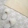 Vinyl Panel With A Motif For Easy Wall Transformation 100x50 Cm Floral Pattern In A Mesh