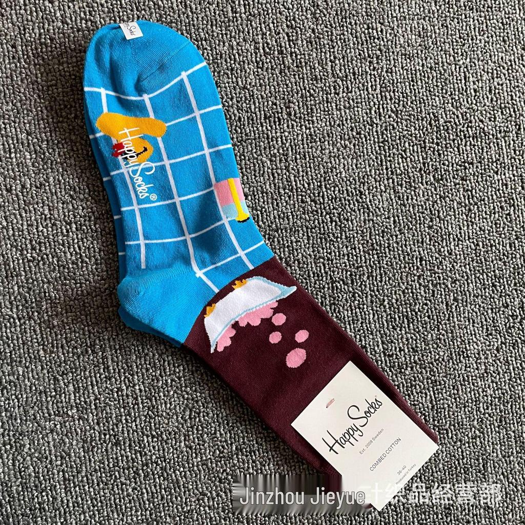 Trendy Swedish Mid-Calf Happy Socks: Women's & Couples' Leg-Shaping Spring/Autumn Style