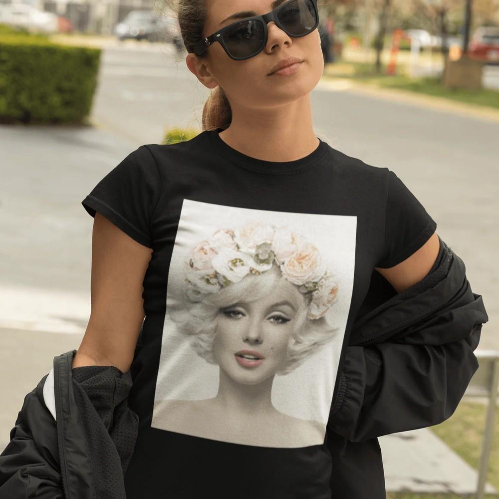 Short Sleeve T-shirt Top Koala Iconic Pinup Girl Wearing a Wreath Unisex Tee Unisex T-Shirt M
