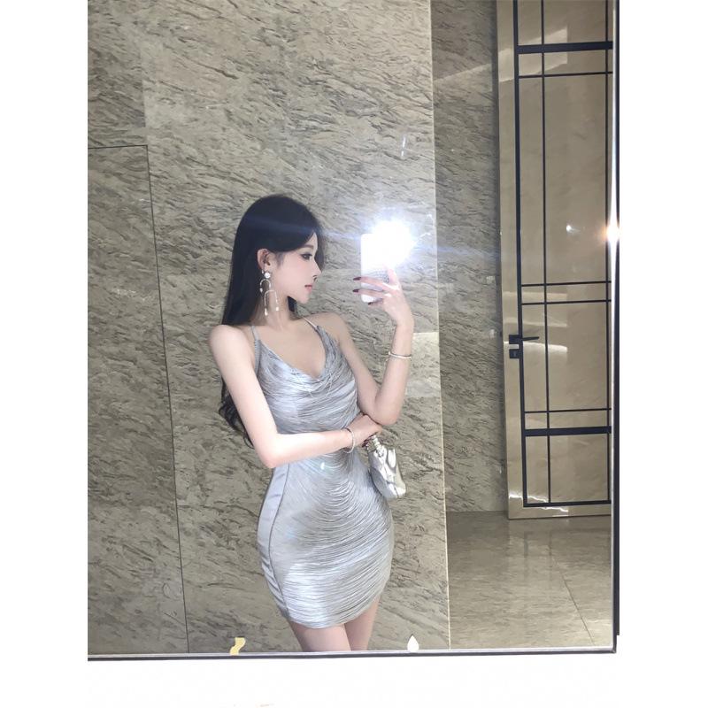

Elegant Halter Neck Birthday Dress: Chic & Sexy Wrap Skirt for Women Small серебряный серый