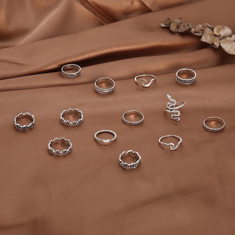 Jewelry Exaggerated Snake Shape Flower Heart Geometric Ring Joint Ring Thirteen-piece Set